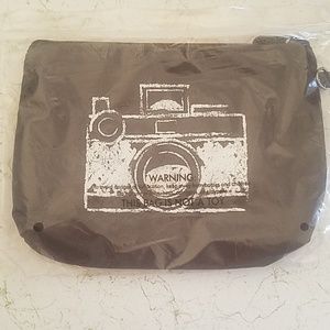 Thirty-One Mini Zipper Pouch- Camera print